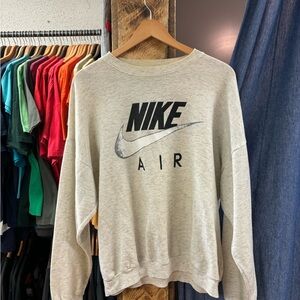 Vintage 90’s Nike Grey Logo Sweatshirt